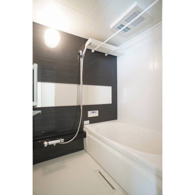 ゆったりとしたバスルーム♪