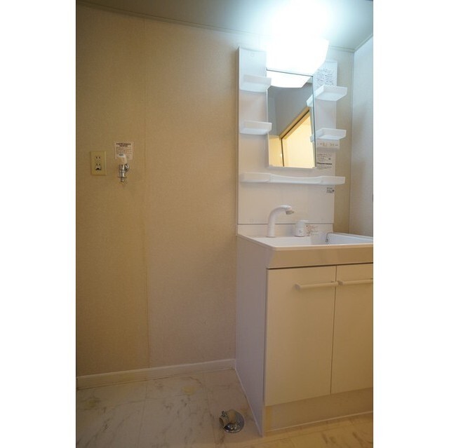 導線が便利なサニタリー♪