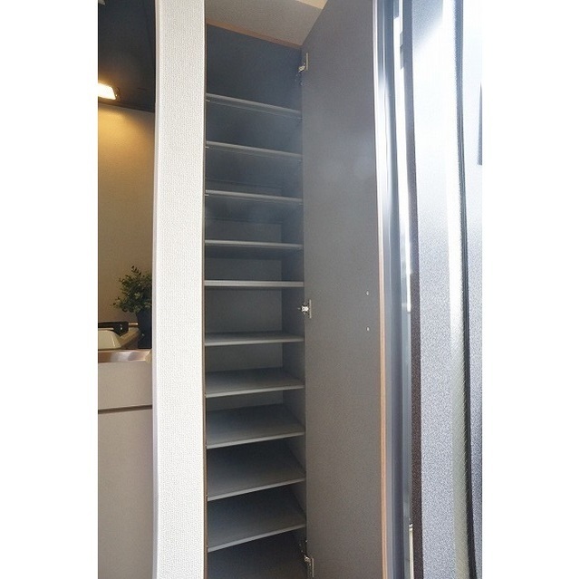 トールサイズの下駄箱