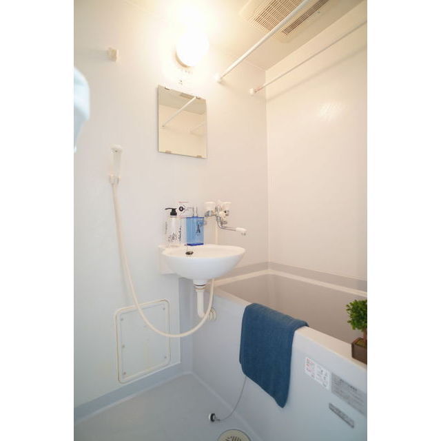 バス・トイレ別は快適ですね♪