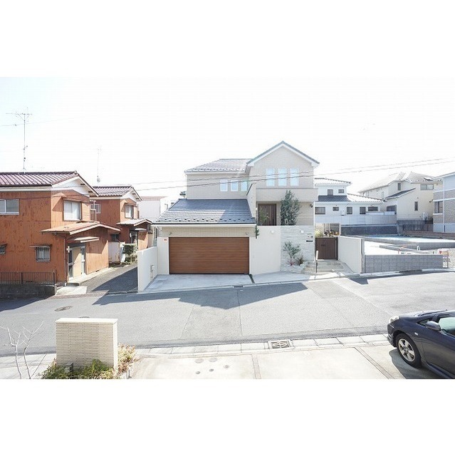閑静な住宅地♪日照も良好!