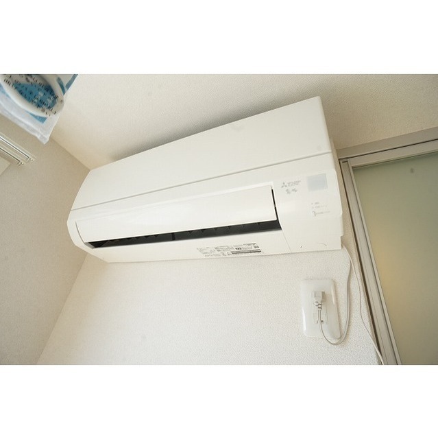 エアコンは1基付です!