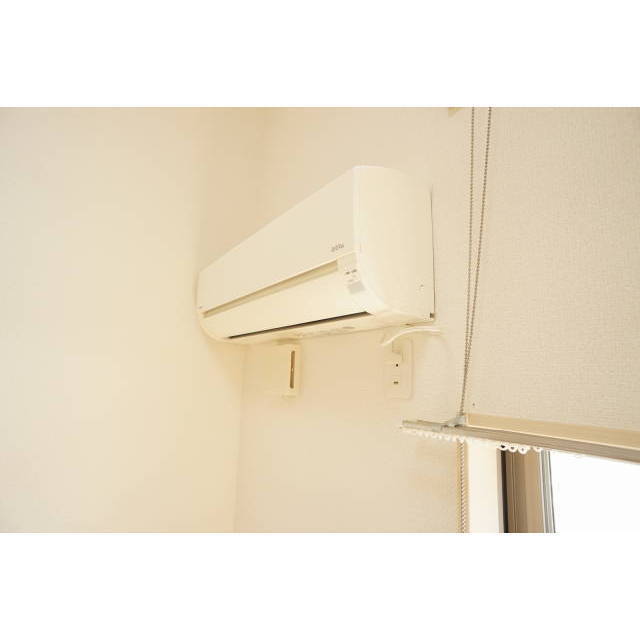 一年中快適な冷暖房エアコン完備♪
