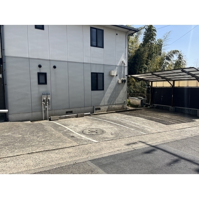 月極駐車場（長さ制限4メートルまで）