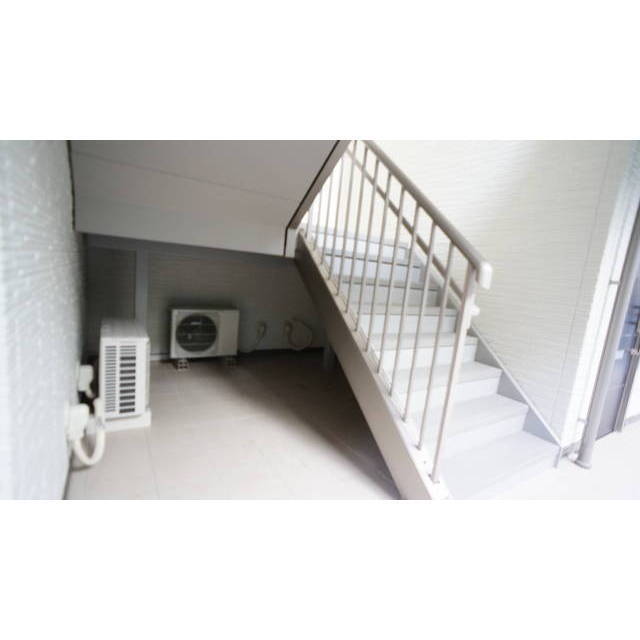 ２Fへの階段です