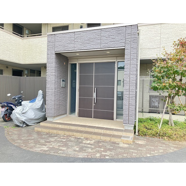 オートロック付きマンションです♪