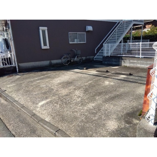 敷地内駐車場あります♪