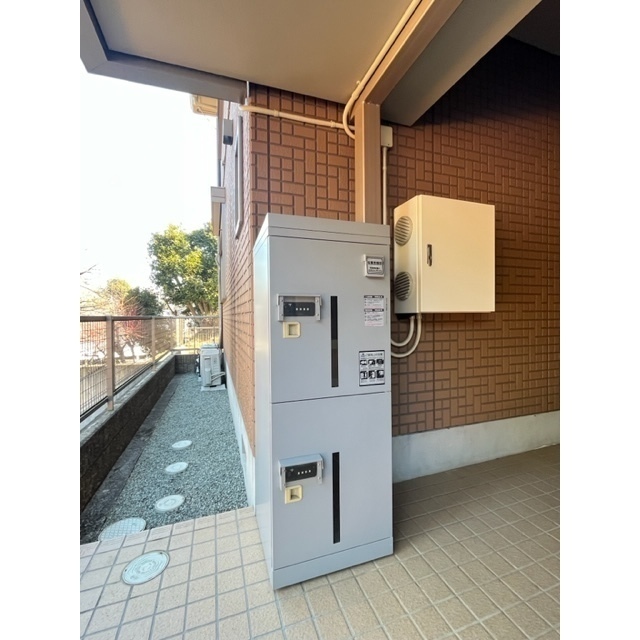 嬉しい宅配ボックス付♪