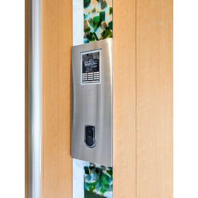 もちろんオートロック付き