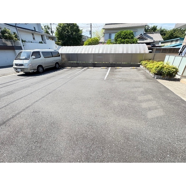 敷地内駐車場あります※満車