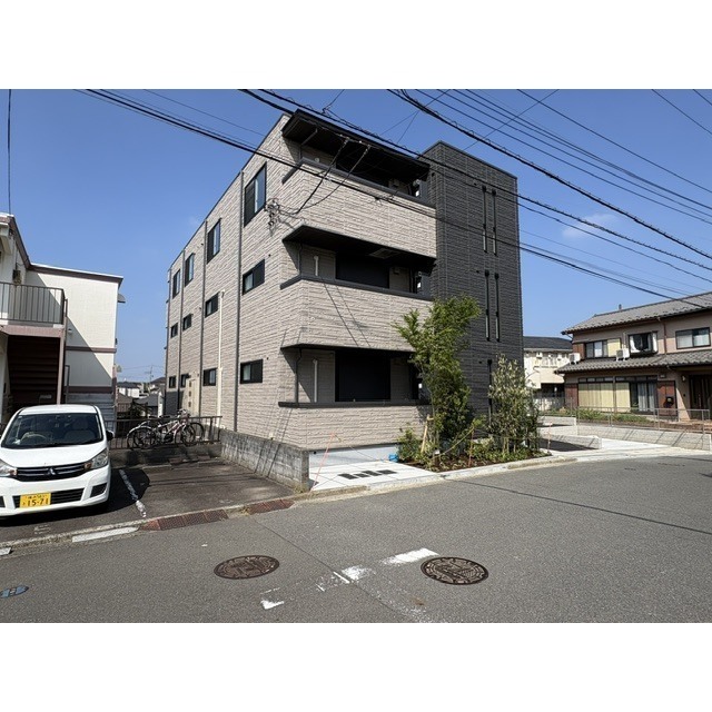区画整理地内に建つ住環境良好物件♪