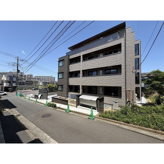6月下旬完成予定の新築シャーメゾン!