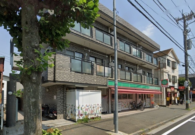 ローソンストア100磯子栗木店