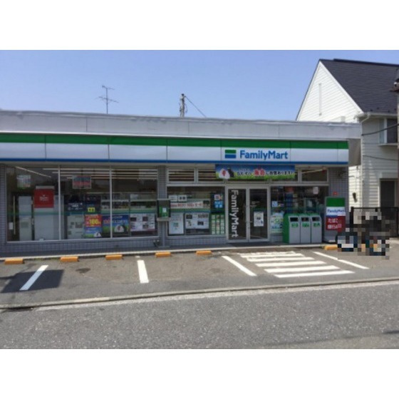 ファミリーマート平潟店