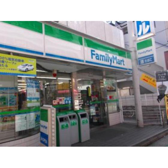 ファミリーマート横浜富岡西七丁目