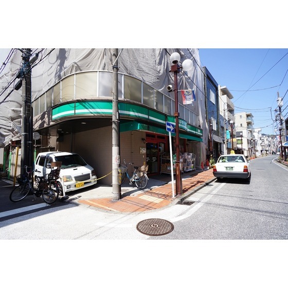 まいばすけっと横浜松本町店