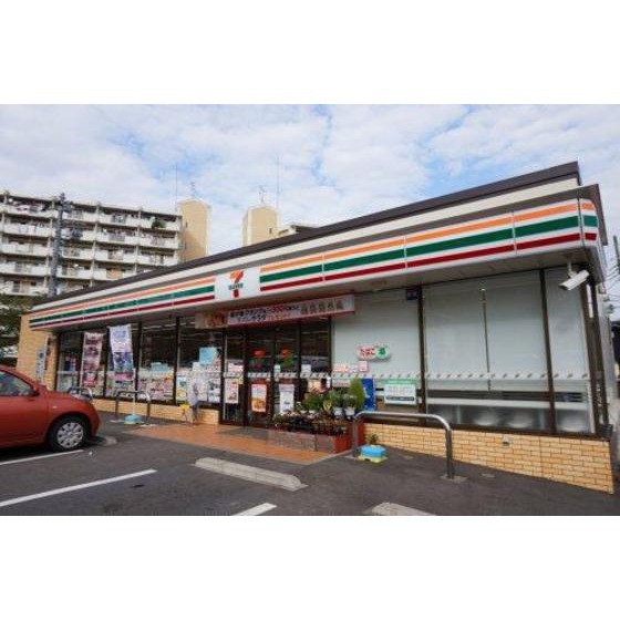 セブンイレブン川崎久末北店