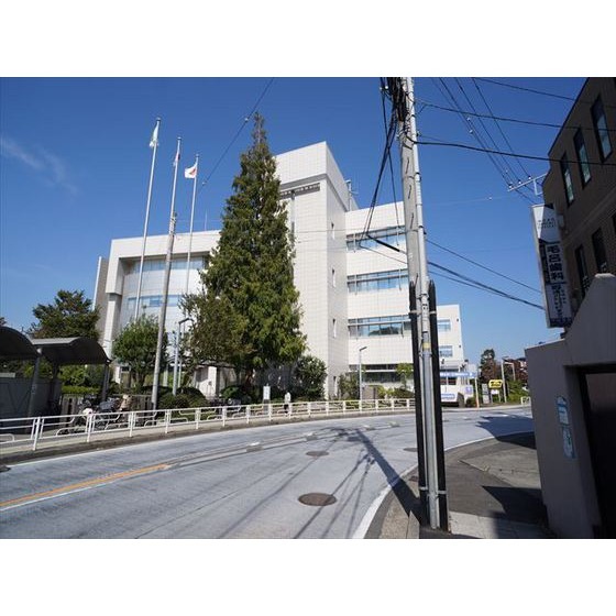 横浜市泉区役所