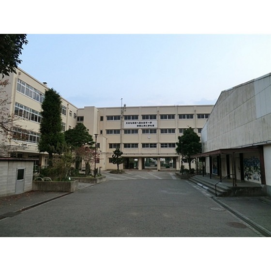 横浜市立舞岡中学校