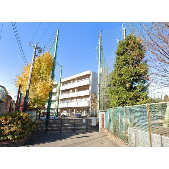 横浜市立六角橋中学校