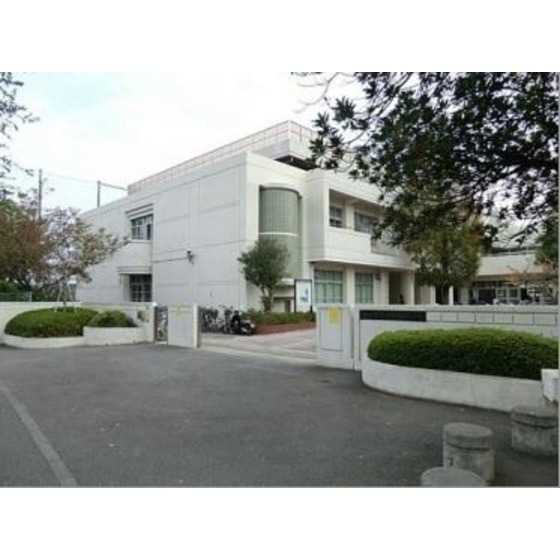 横浜市立釜利谷中学校