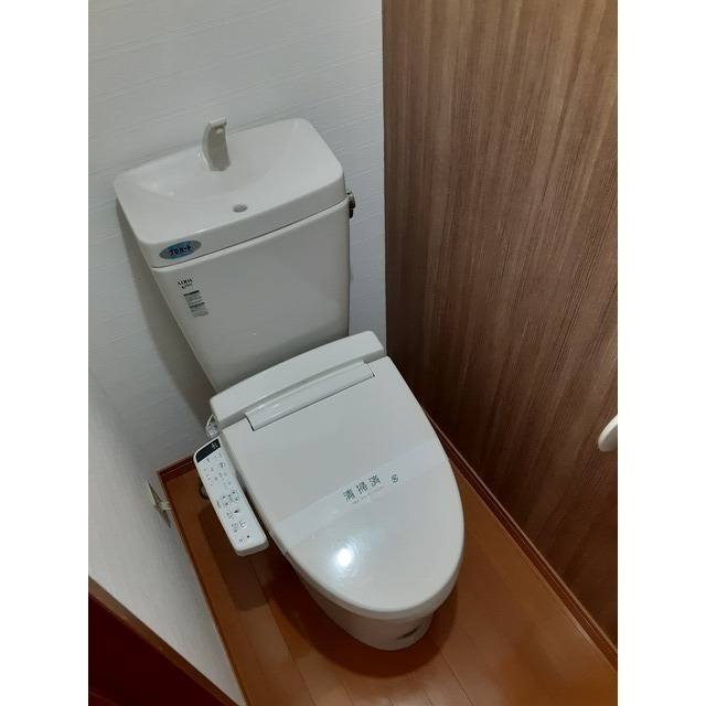 温水洗浄便座付き☆