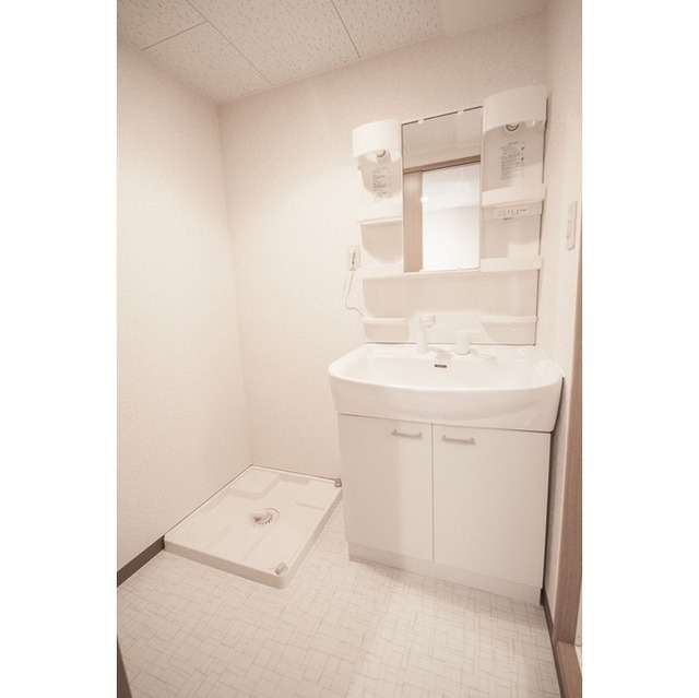 シャワー付き洗面台