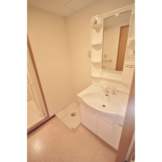 シャワー付き洗面台☆