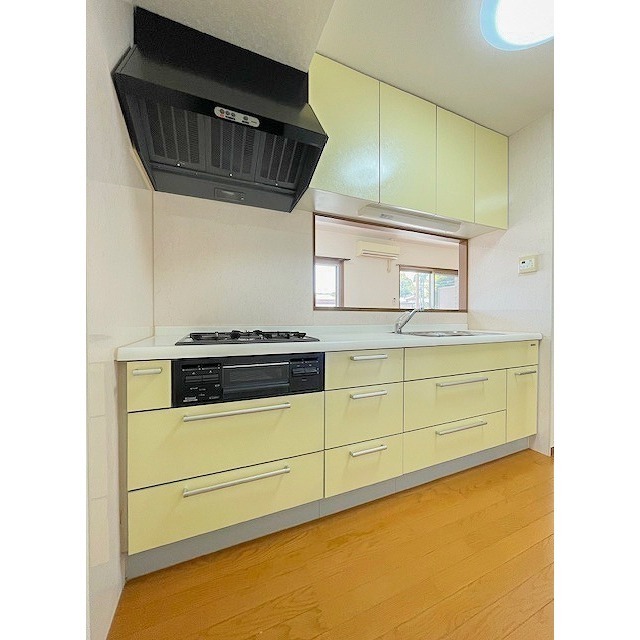 対面式システムキッチン