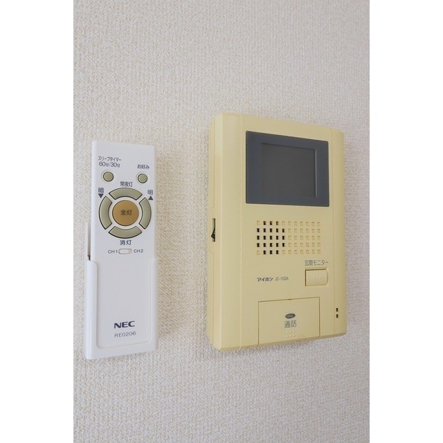 来客時に安心のモニターホン