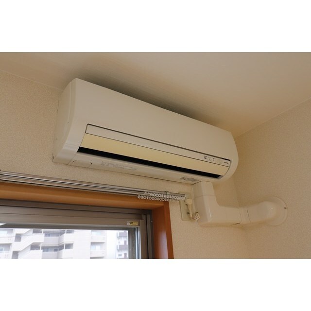 リビングにエアコン付き☆