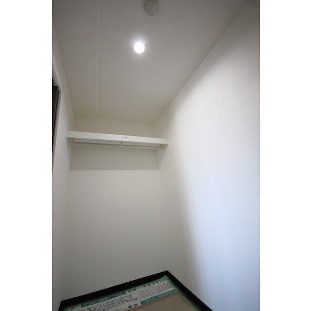 ウォークインクローゼット☆同タイプ