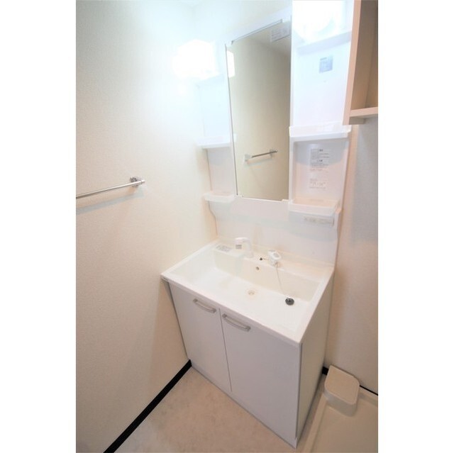 シャワー付き洗面台　同タイプ