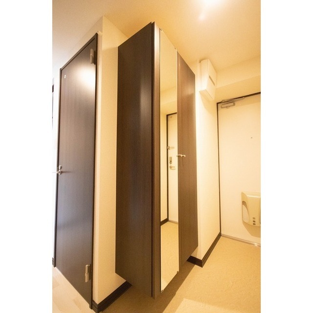 姿見付きシューズボックス