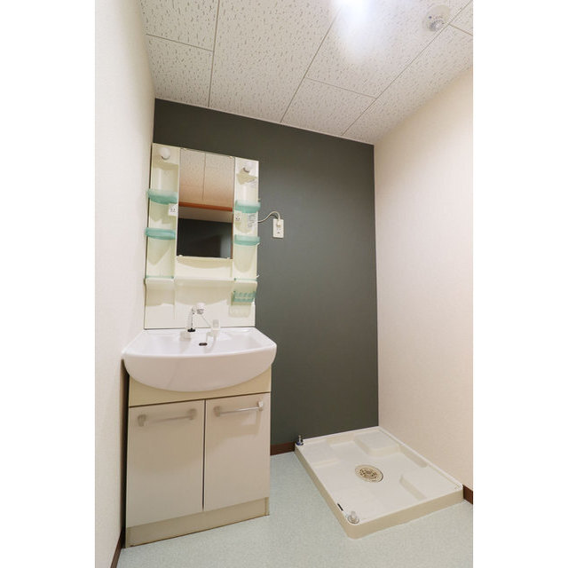 シャワー付き洗面台