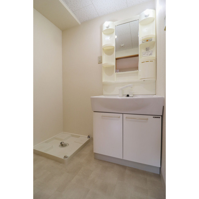 シャワー付き洗面台