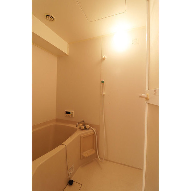 追い焚き機能付き浴室