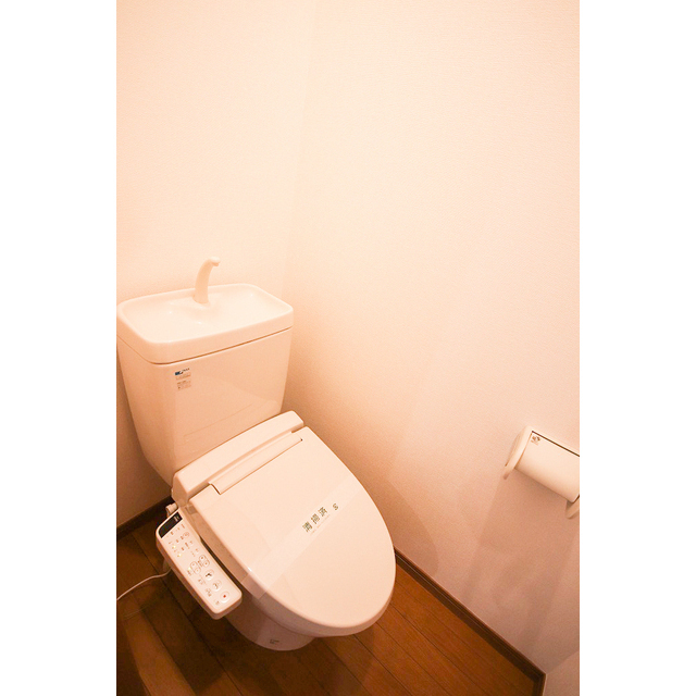 温水洗浄便座設置済み