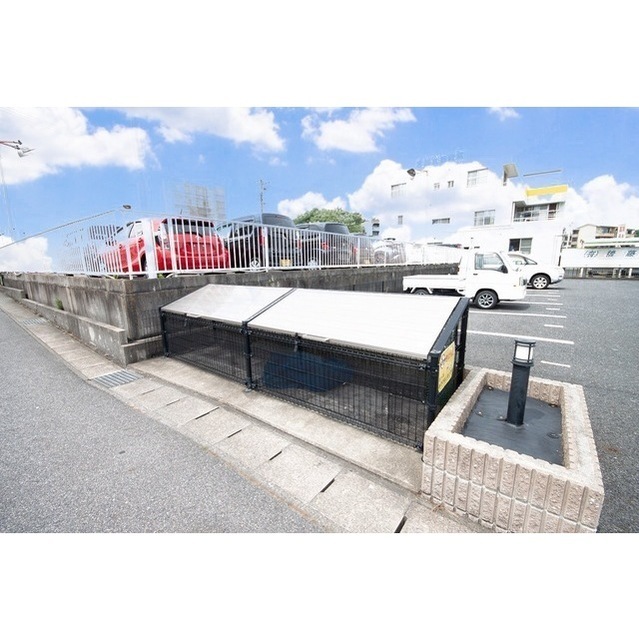 敷地内ゴミ置き場☆