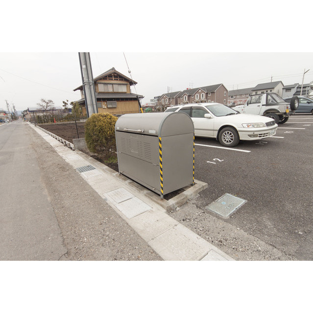 敷地内ダストボックス