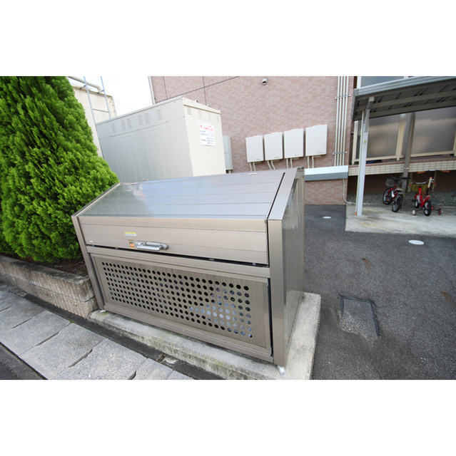 敷地内ダストボックス