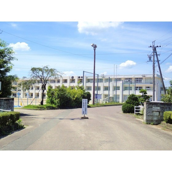美濃加茂市立西中学校