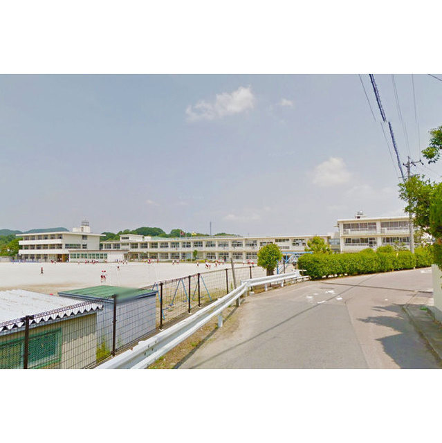 可児市立春里小学校