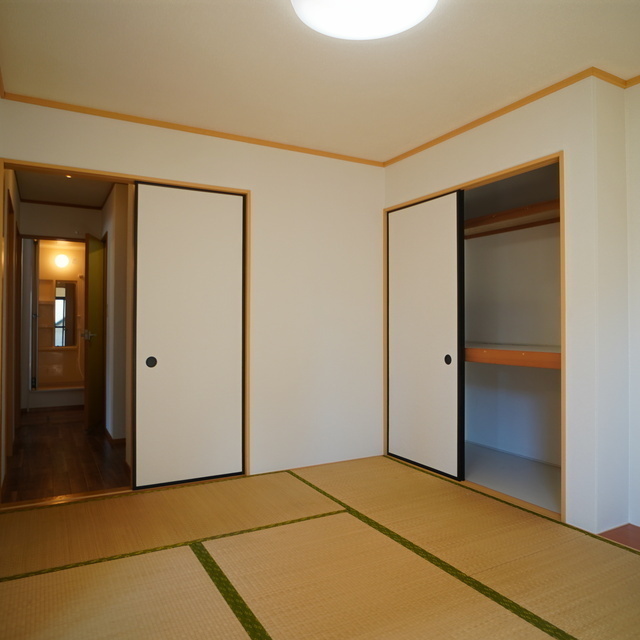 和室はたっぷり1間収納