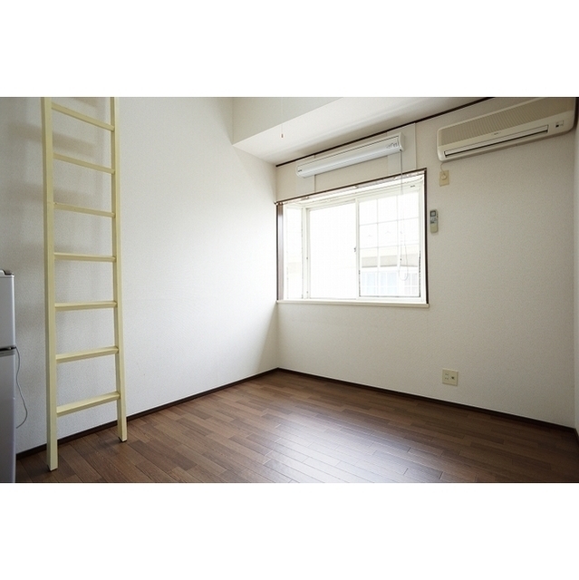 東向きのお部屋です