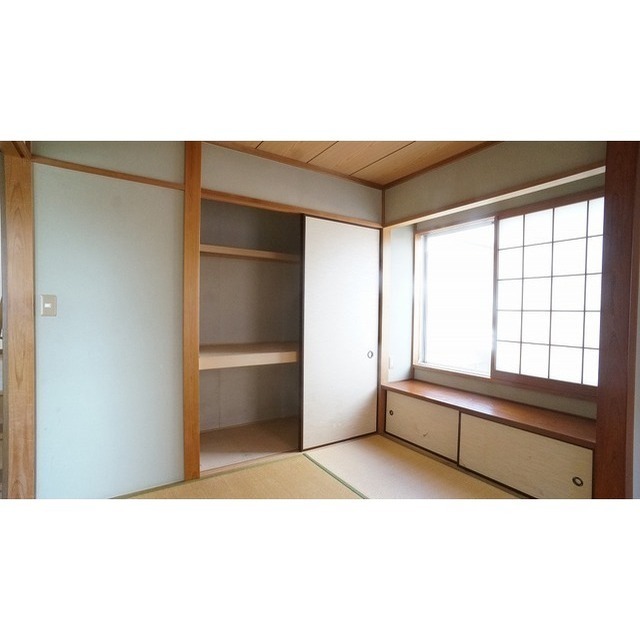 和室収納