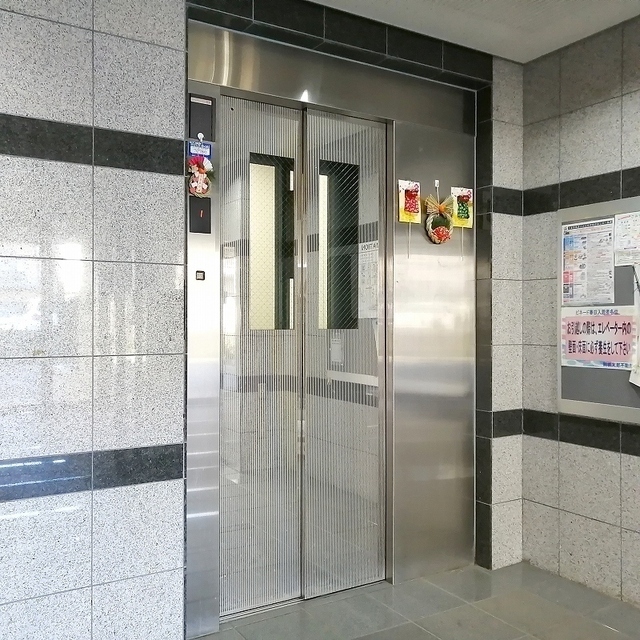 エレベーター