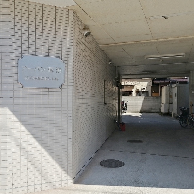 建物入口