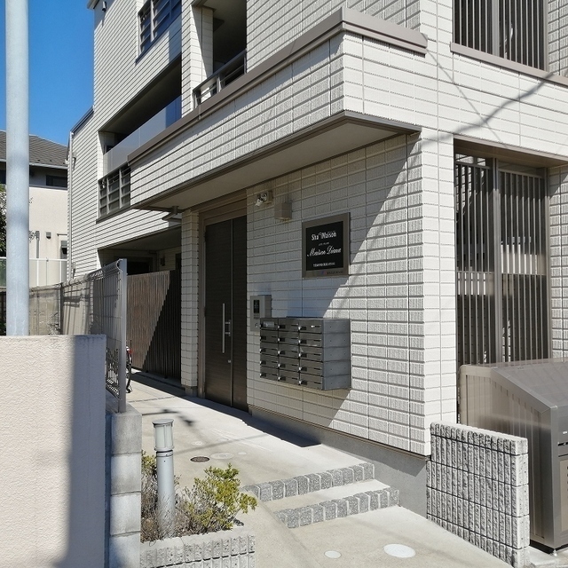 建物入口