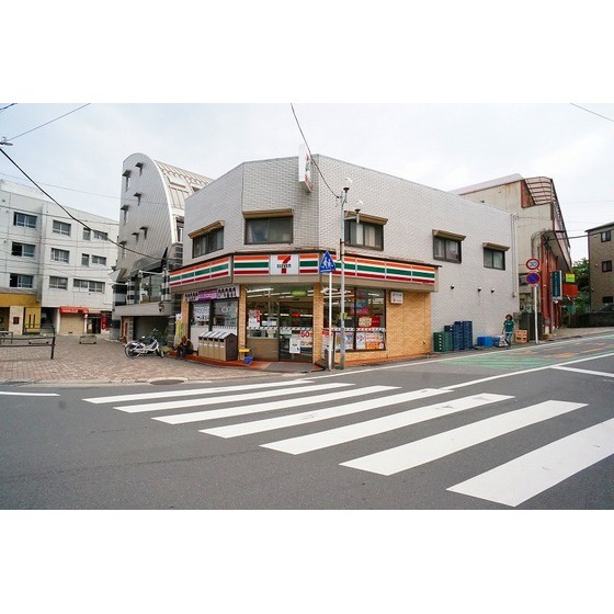 セブンイレブン弁天町店